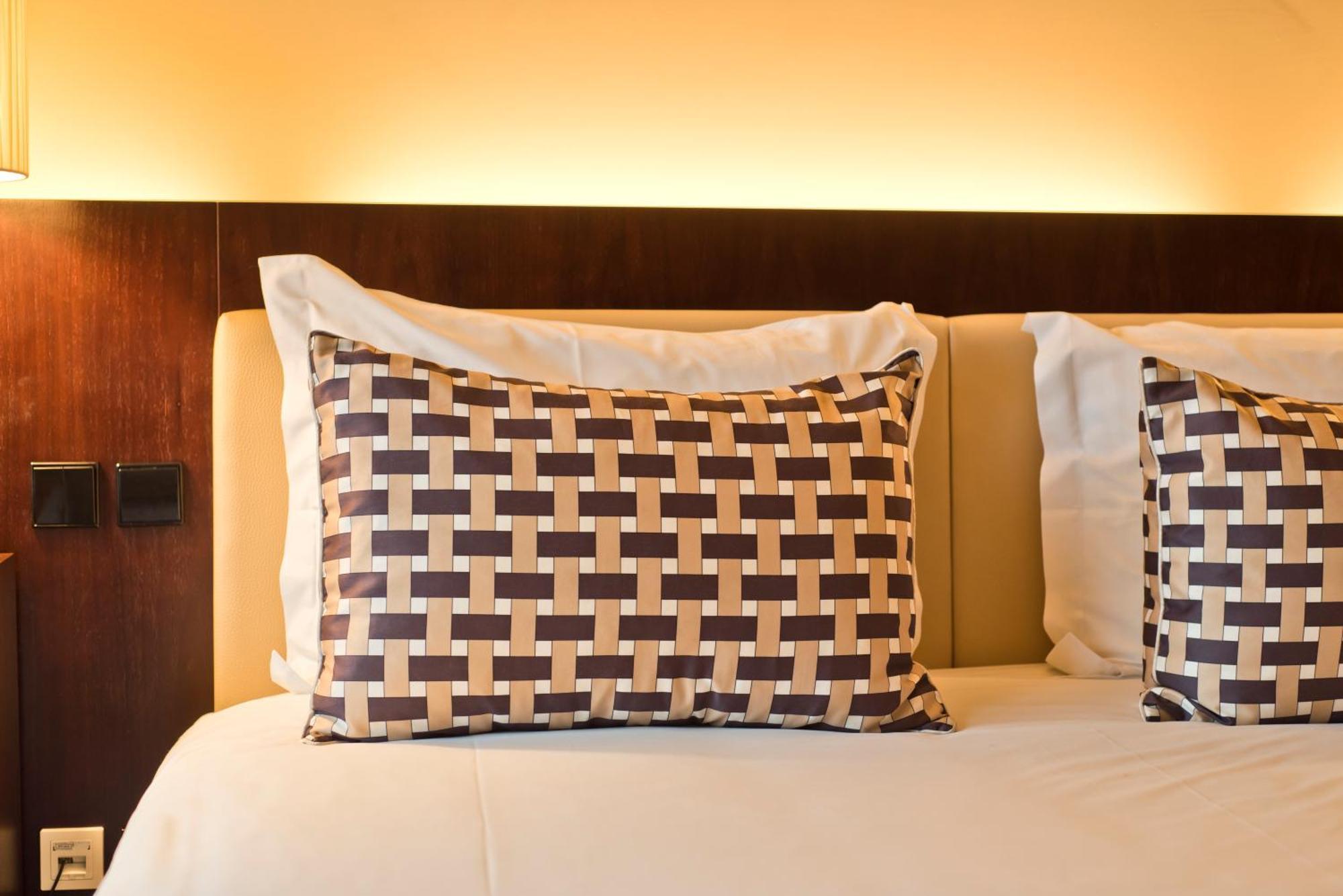 Golden Tulip Sao Joao Da Madeira Hotel Zimmer foto